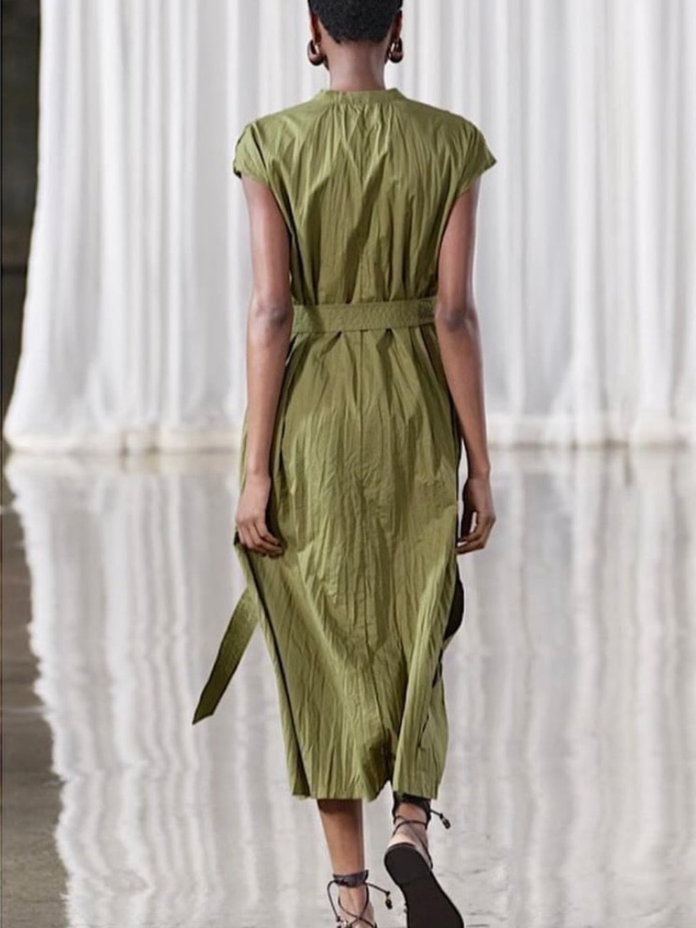 Zara Olive Green Wrap-Style Maxi Dress with Waist Tie. Never worn. - Picture 3 of 7